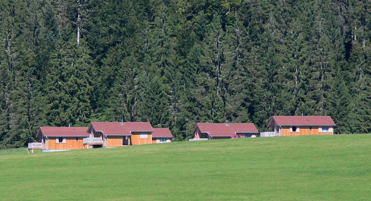 Chalets De Tremontagne 3 Etoiles Nanchez Екстер'єр фото