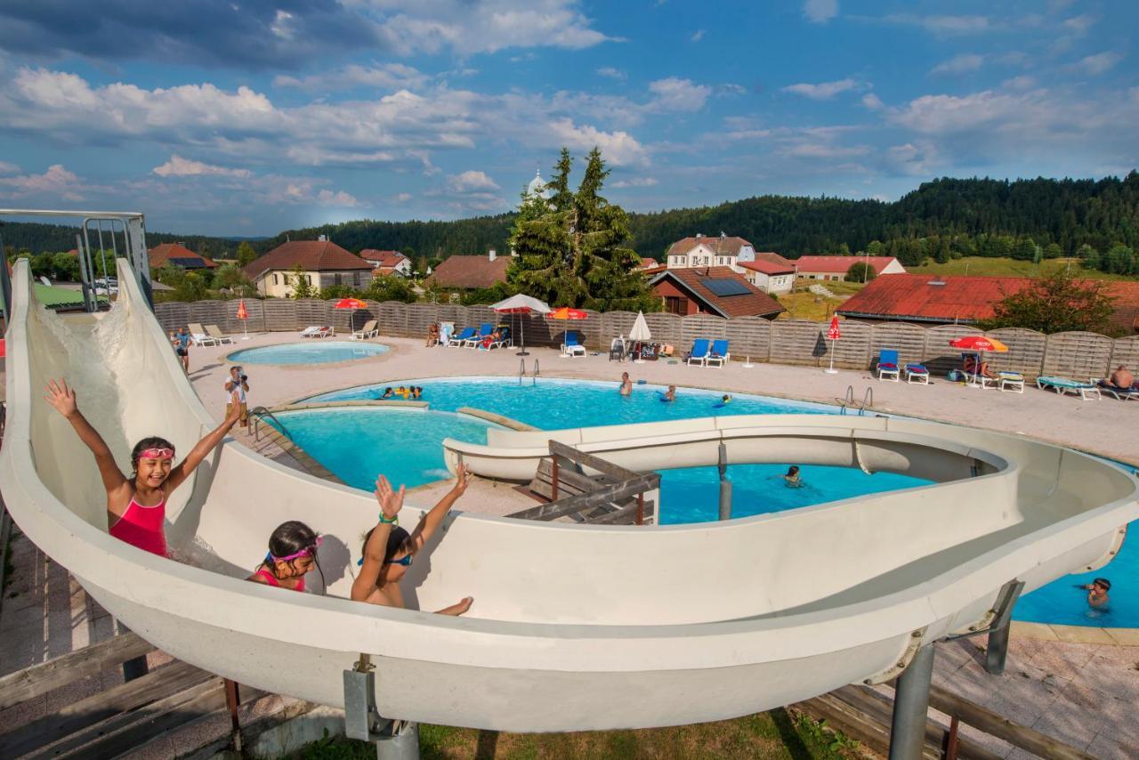 Chalets De Tremontagne 3 Etoiles Nanchez Екстер'єр фото